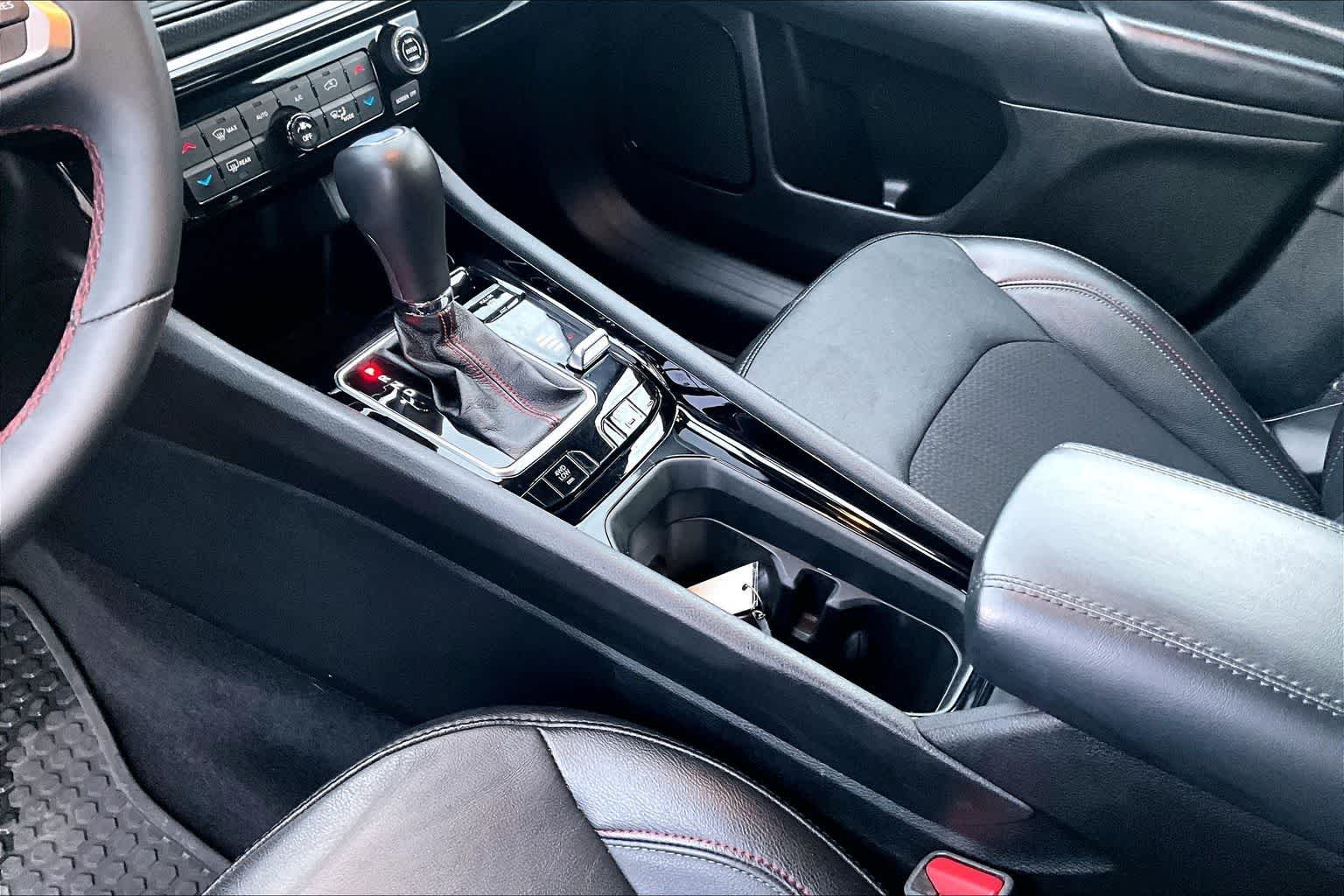 Thumbnail: 2024 Jeep Compass - 17