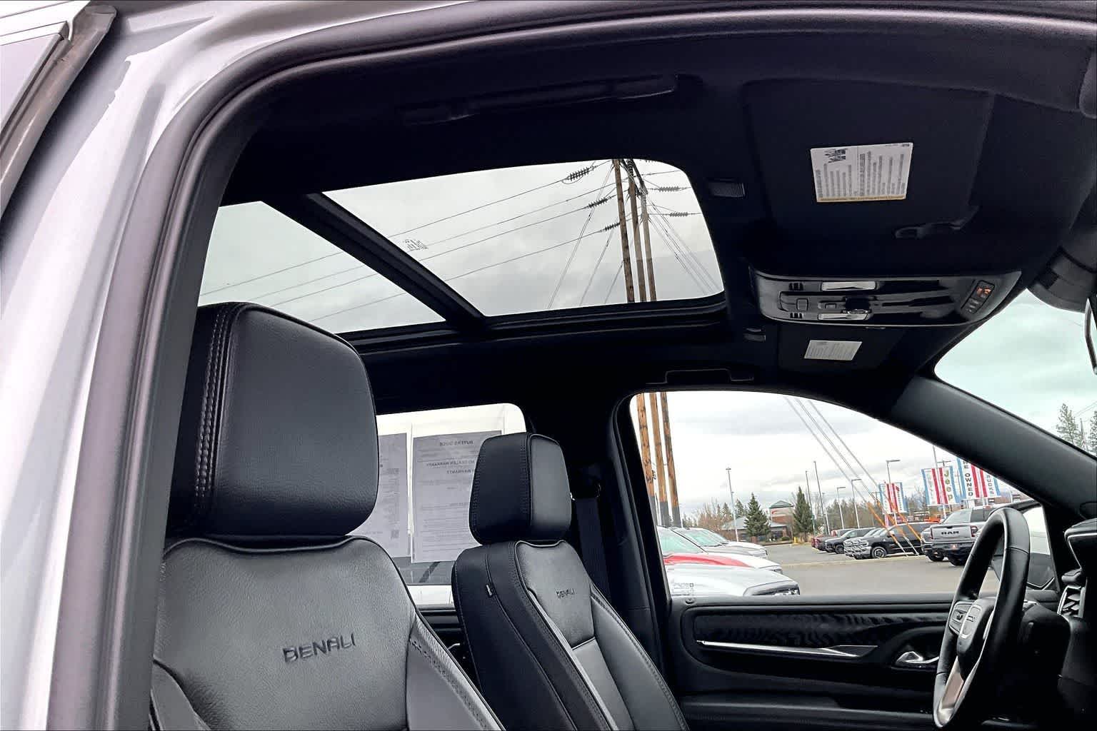 Thumbnail: 2024 GMC Yukon - 30