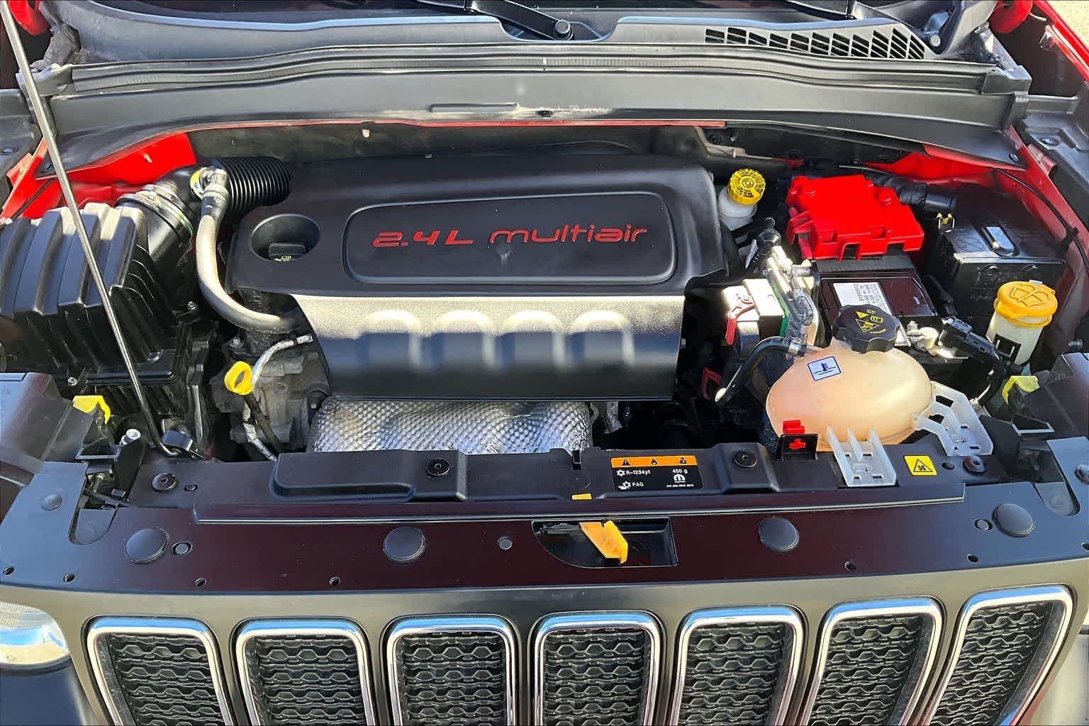 Thumbnail: 2021 Jeep Renegade - 9