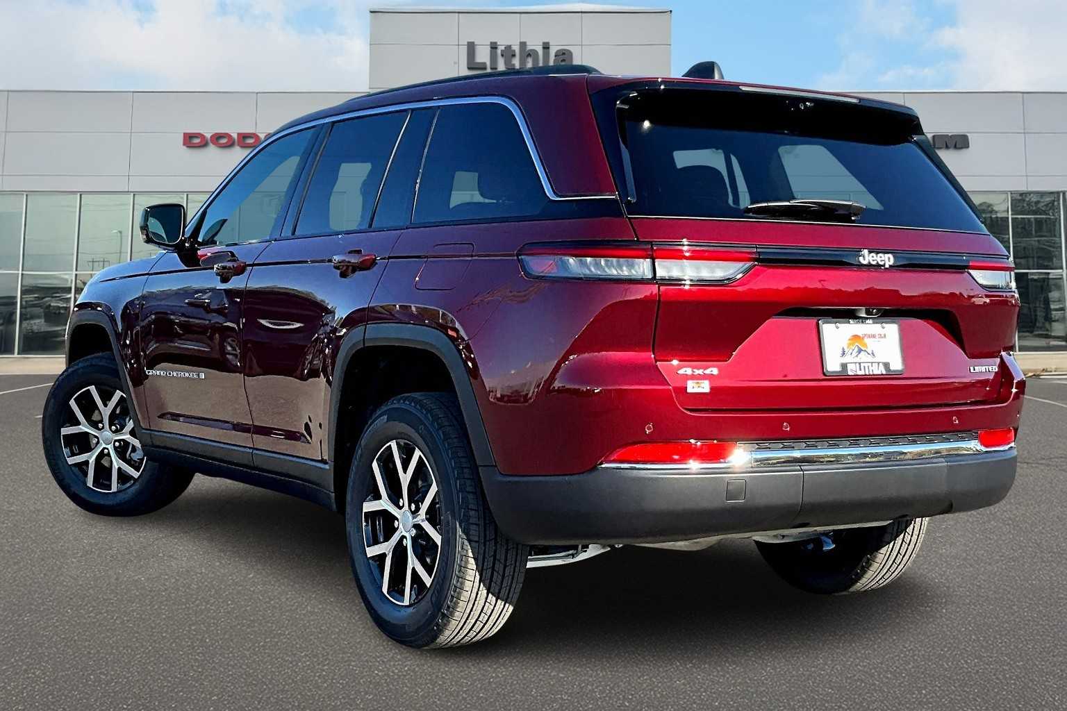 Thumbnail: 2025 Jeep Grand Cherokee - 4