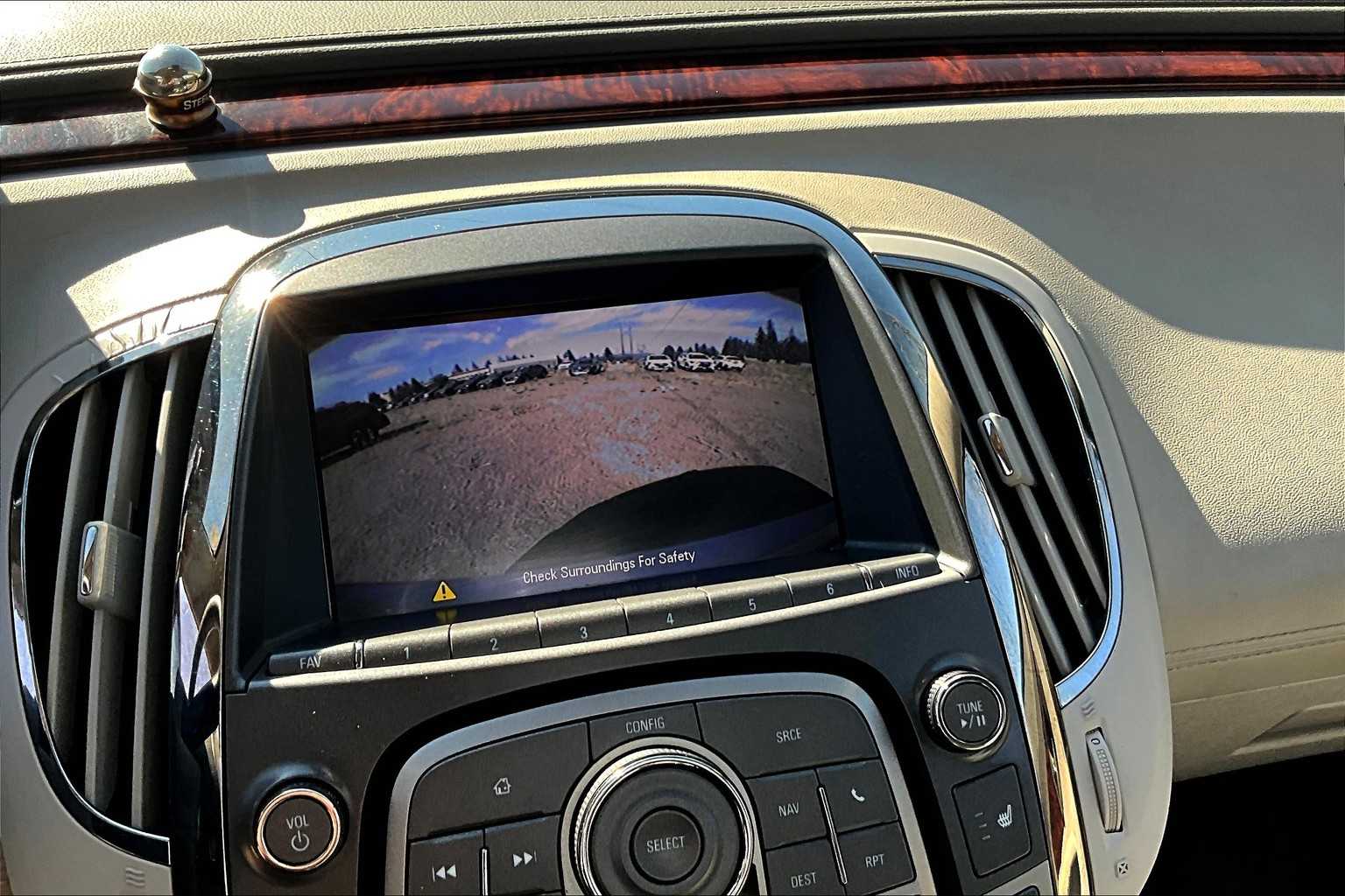 Thumbnail: 2013 Buick LaCrosse - 27