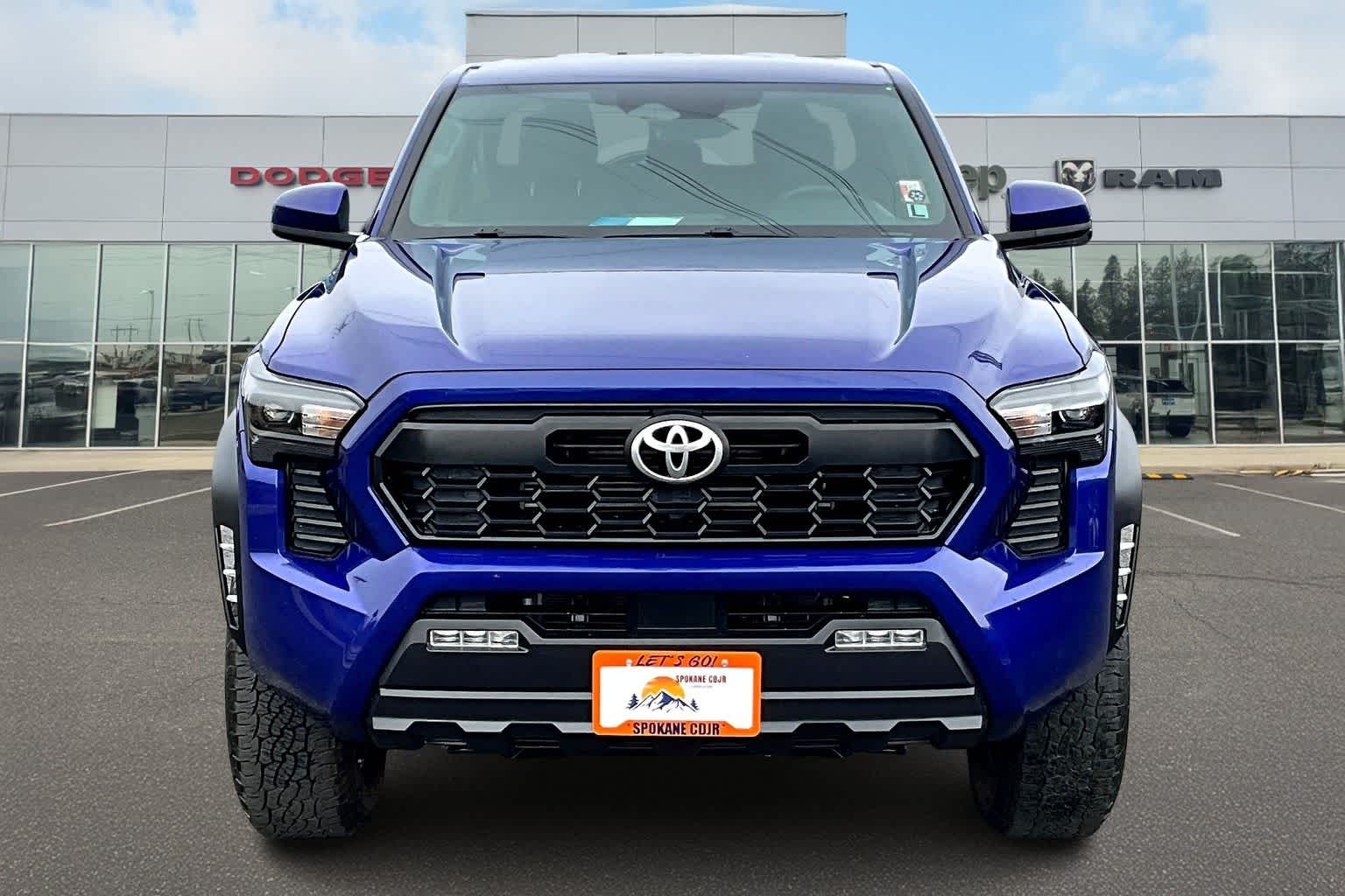 Thumbnail: 2025 Toyota Tacoma - 6