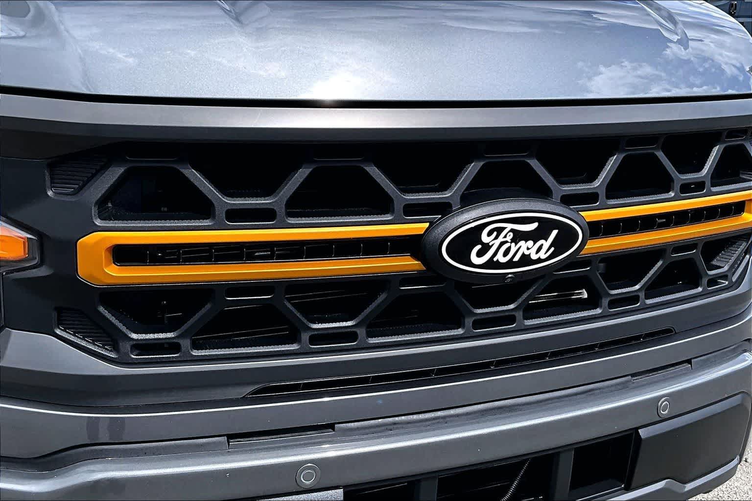 Thumbnail: 2025 Ford F-150 - 32