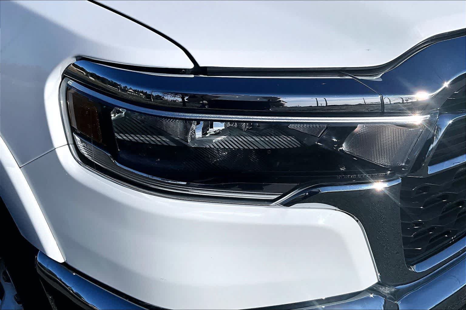 Thumbnail: 2025 RAM 1500 - 31