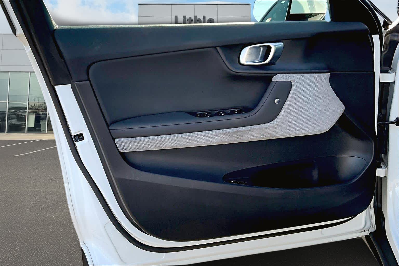 Thumbnail: 2023 Polestar 2 - 26