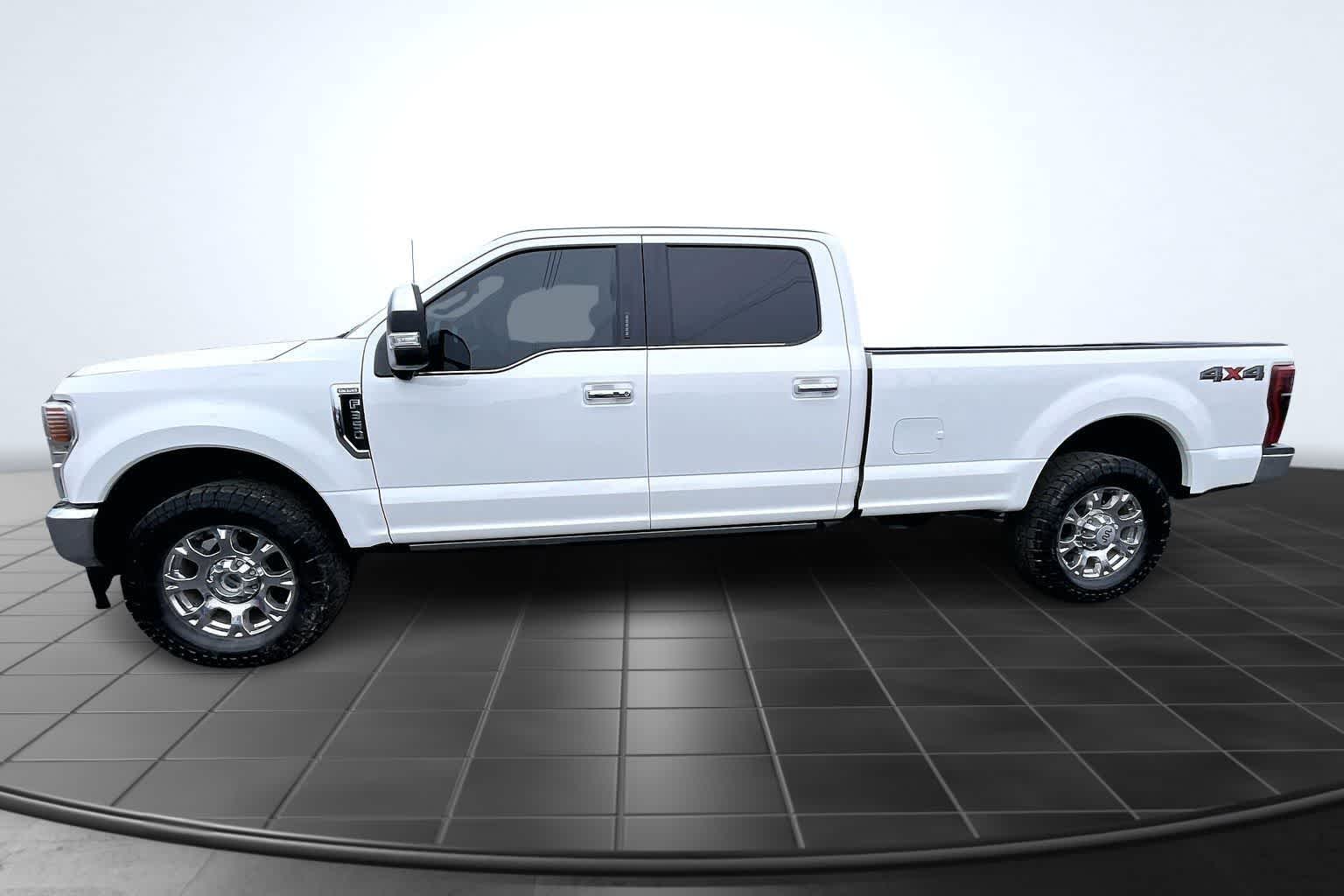 Thumbnail: 2022 Ford Econoline - 3