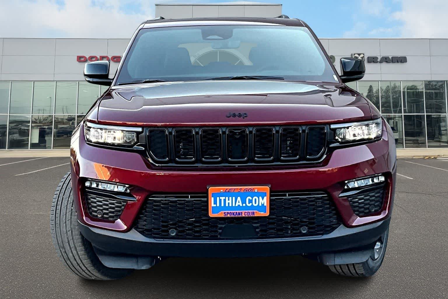 Thumbnail: 2025 Jeep Grand Cherokee - 6