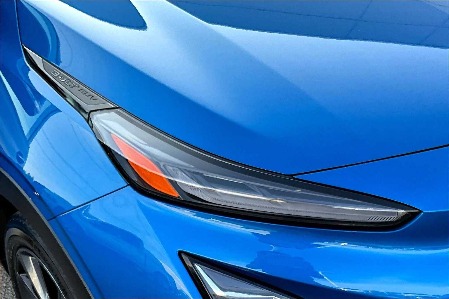 2022 Chevrolet Bolt EUV Premier 28