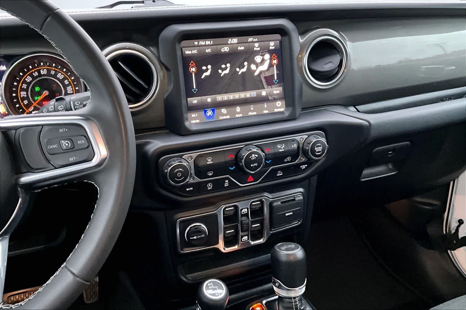 Thumbnail: 2023 Jeep Wrangler - 16