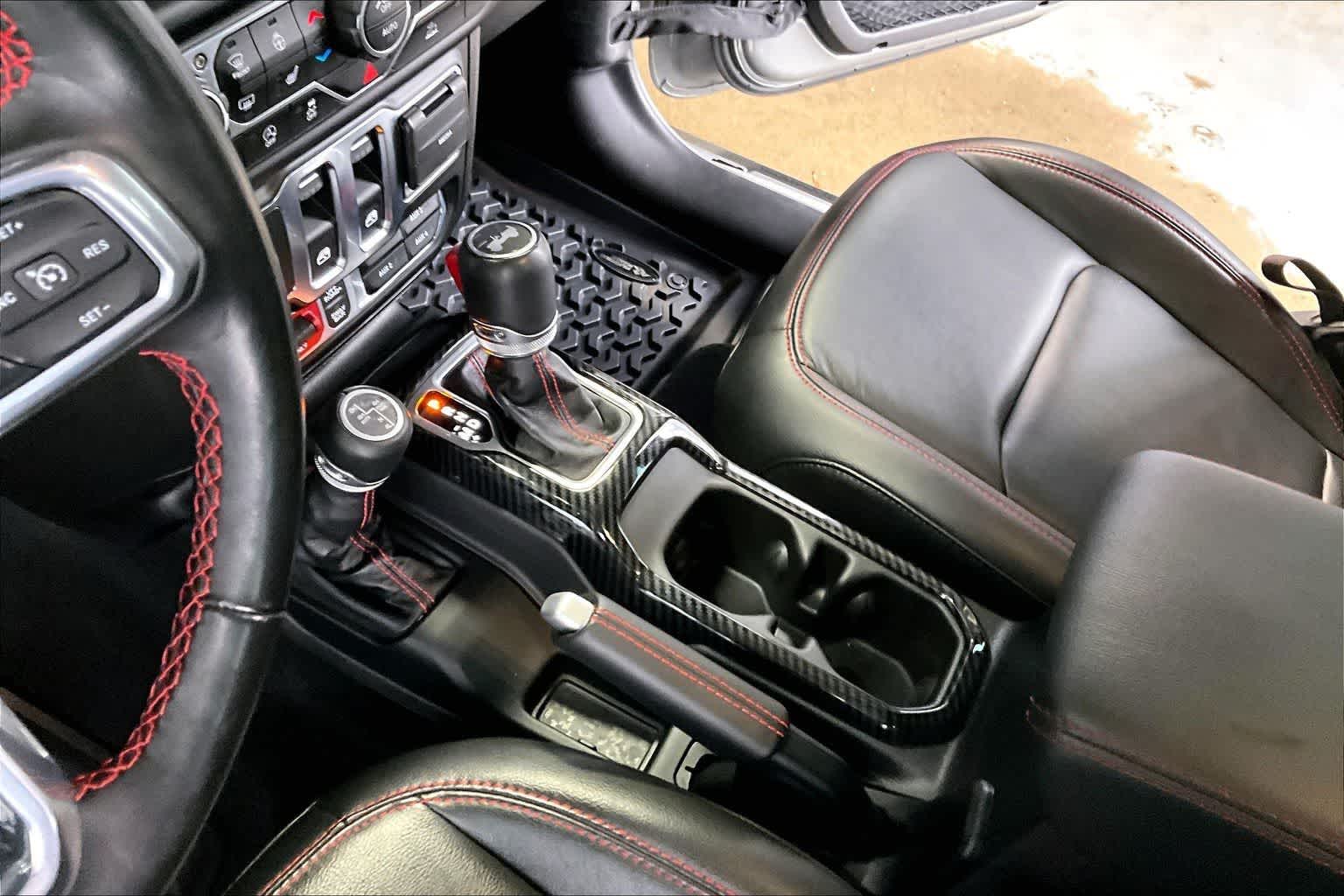 Thumbnail: 2023 Jeep Wrangler - 17