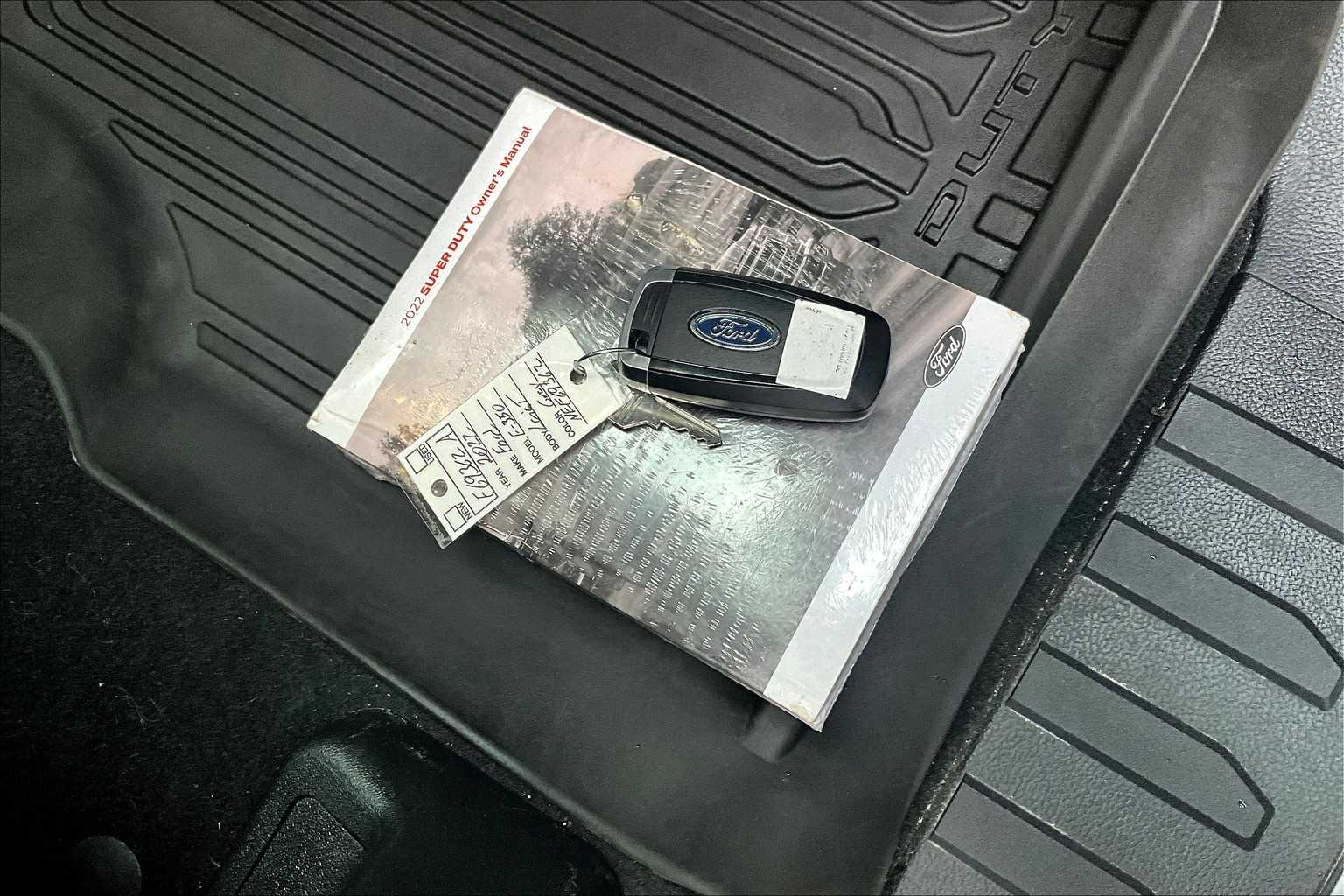 Thumbnail: 2022 Ford Econoline - 20