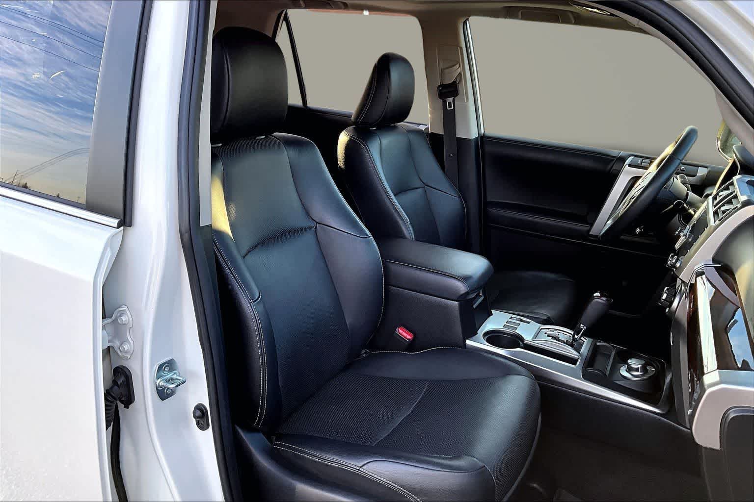 Thumbnail: 2021 Toyota 4Runner - 14