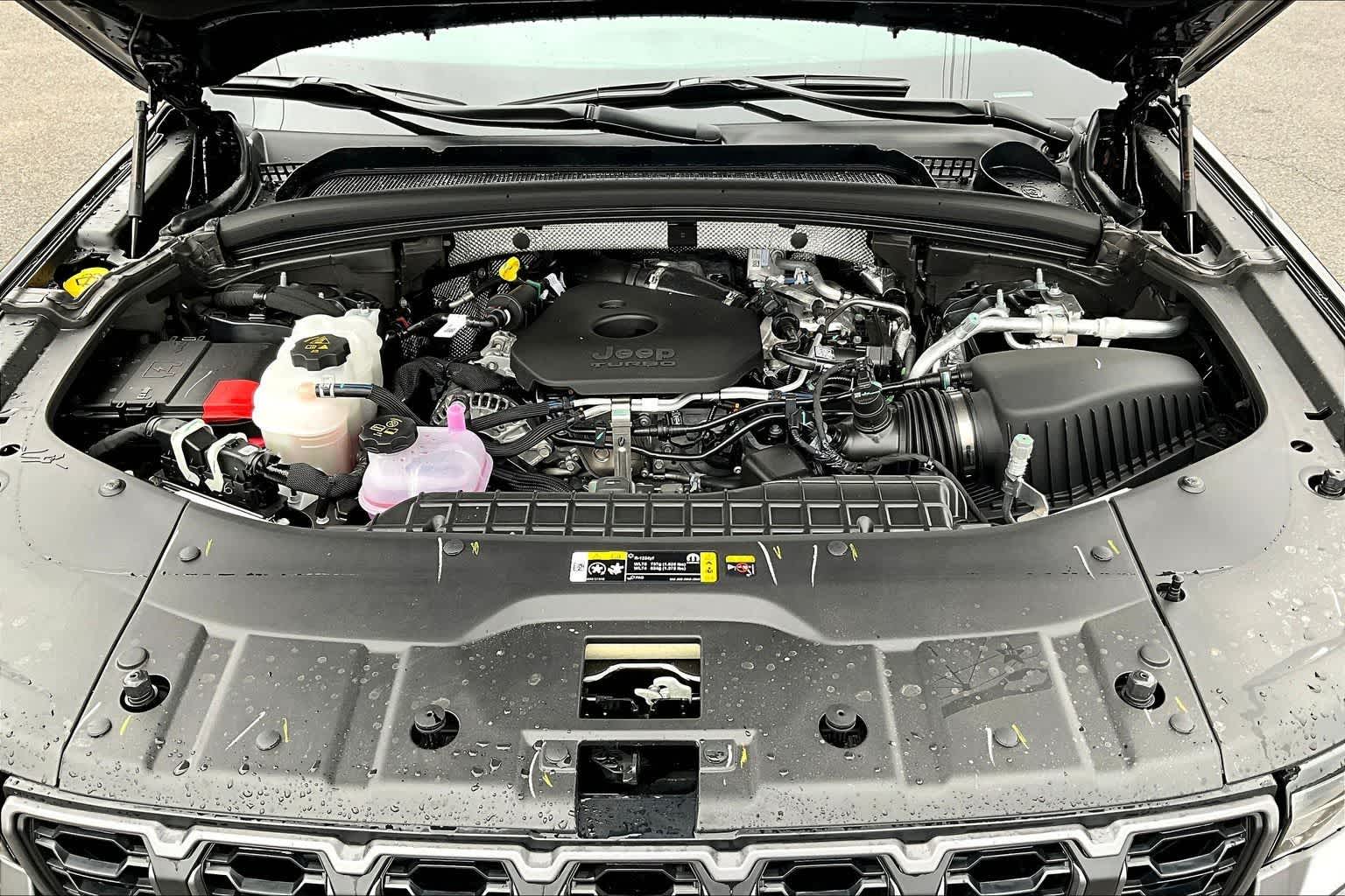 Thumbnail: 2026 Jeep Grand Cherokee - 9