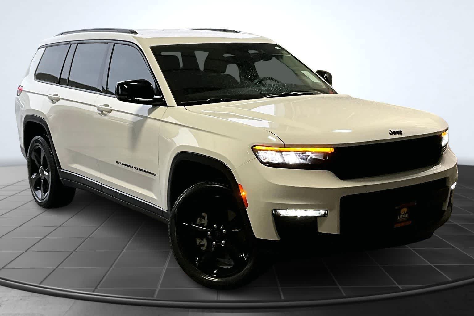 Thumbnail: 2023 Jeep Grand Cherokee L - 15