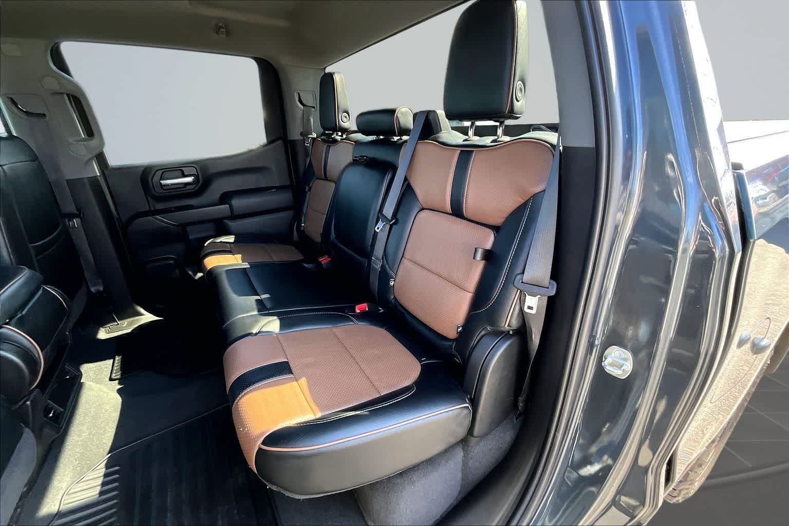 Thumbnail: 2021 Chevrolet Silverado 1500 - 12