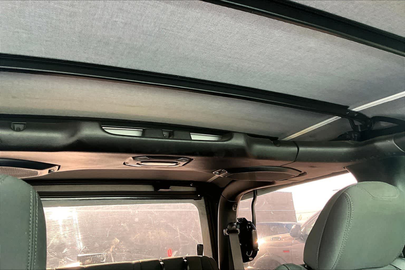 Thumbnail: 2021 Jeep Wrangler - 30