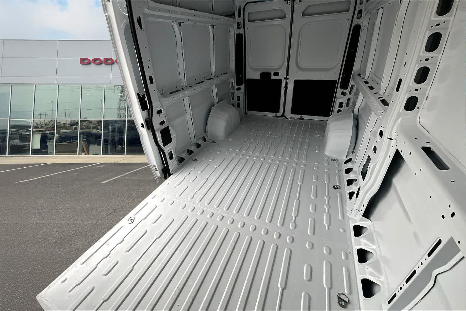 Thumbnail: 2026 RAM ProMaster - 12