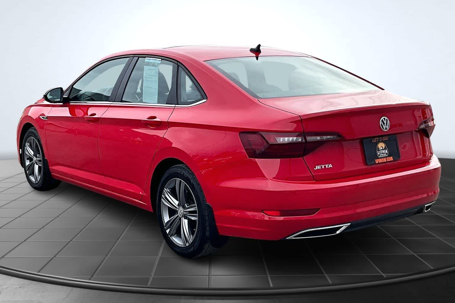 Thumbnail: 2021 Volkswagen Jetta - 4