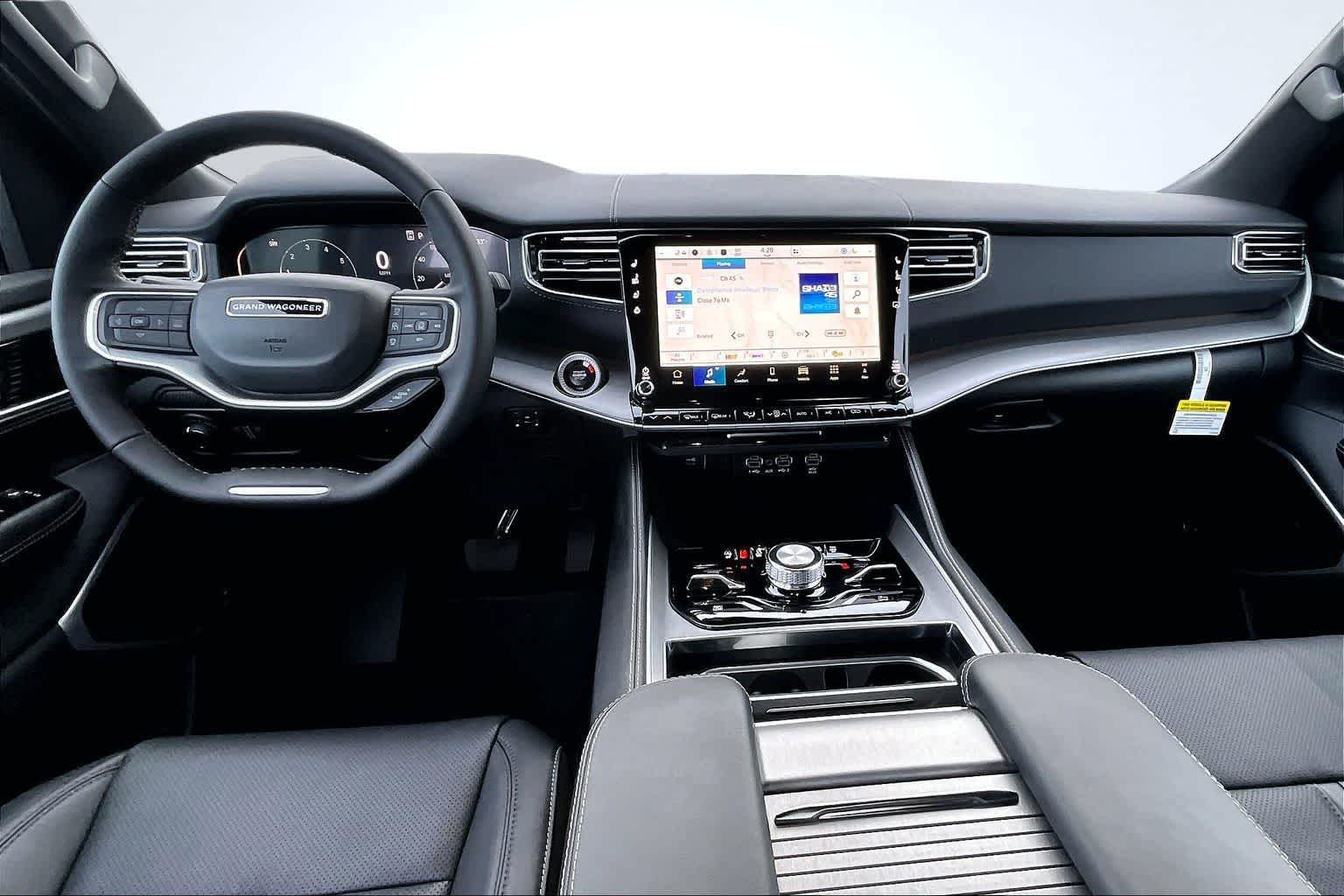 Thumbnail: 2026 Jeep Grand Wagoneer - 10