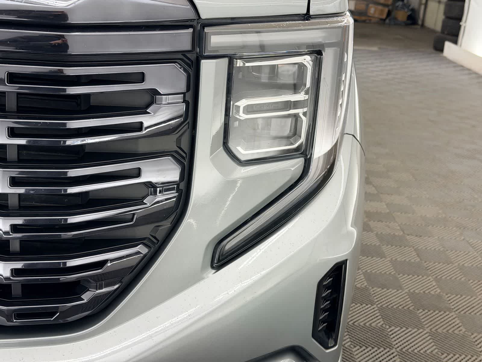 Thumbnail: 2024 GMC Sierra 1500 - 10