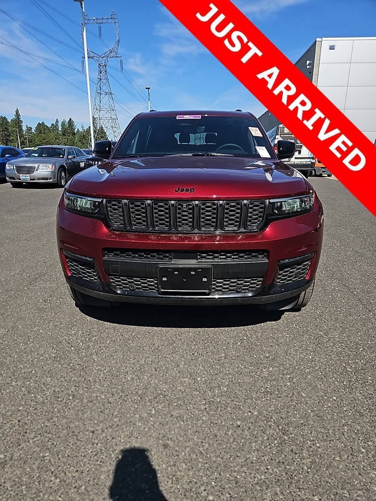 Thumbnail: 2025 Jeep Grand Cherokee L - 2