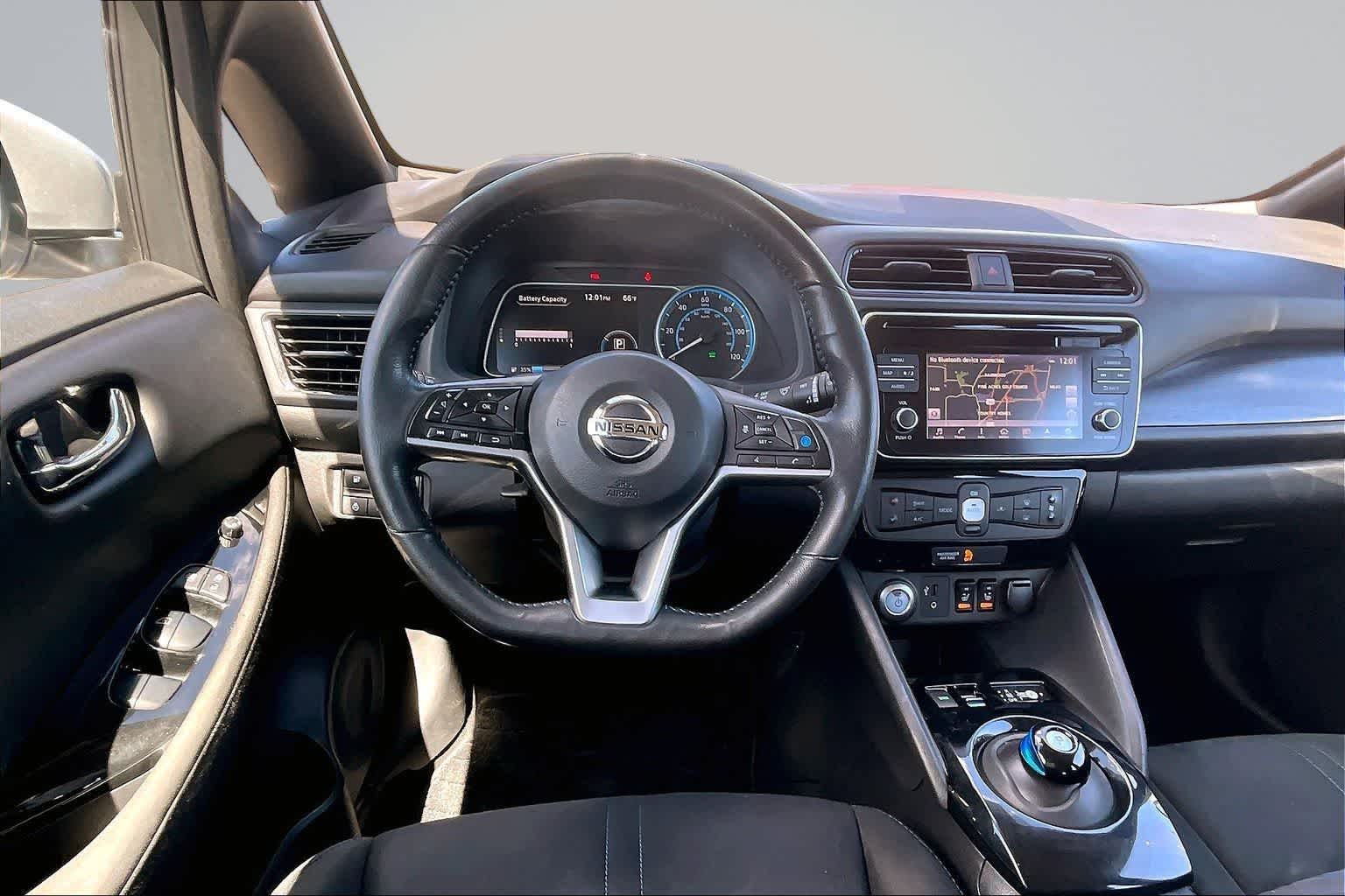 Thumbnail: 2018 Nissan Leaf - 15