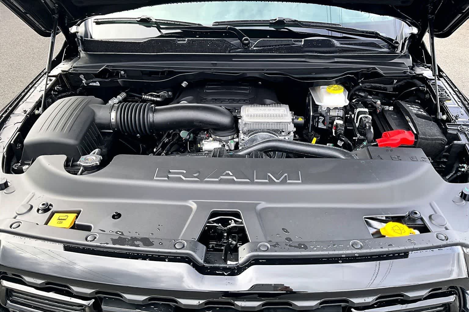 Thumbnail: 2026 RAM 1500 - 9