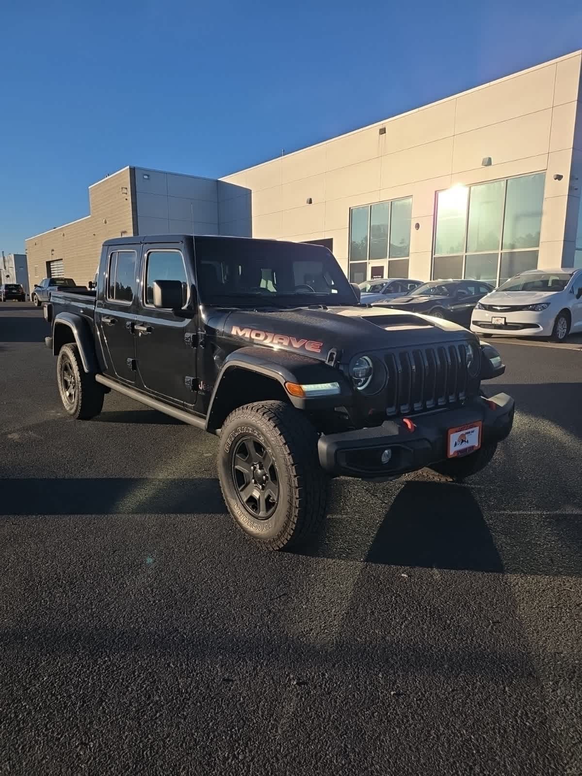 2022 Jeep Gladiator Mojave photo 2