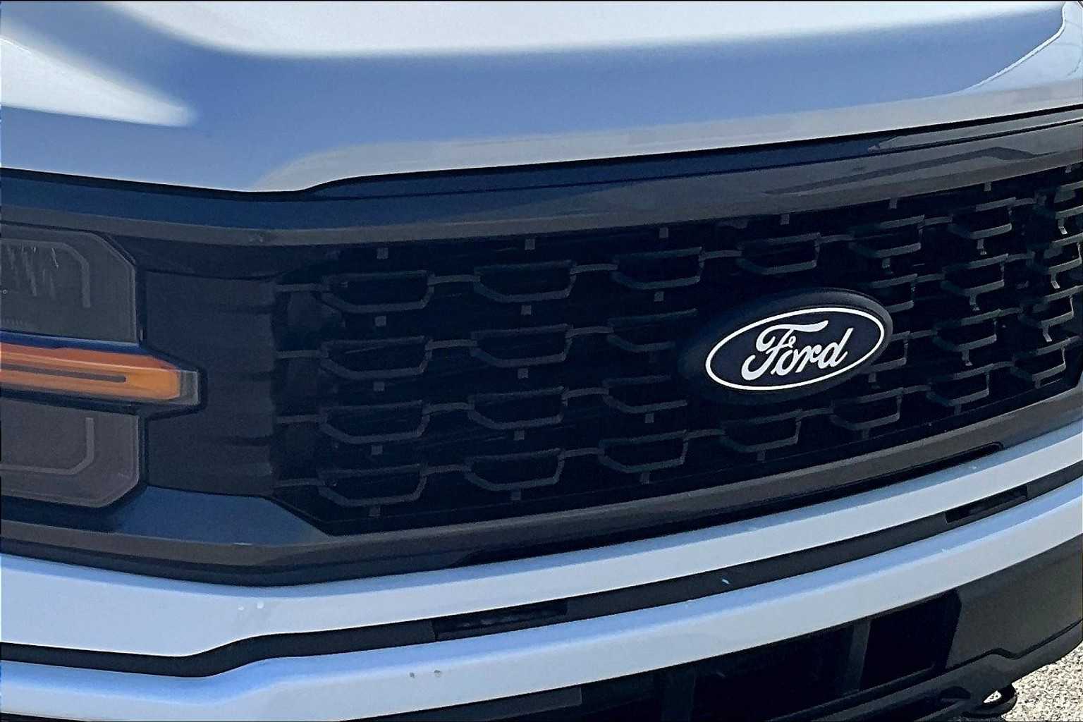 Thumbnail: 2024 Ford F-150 - 33