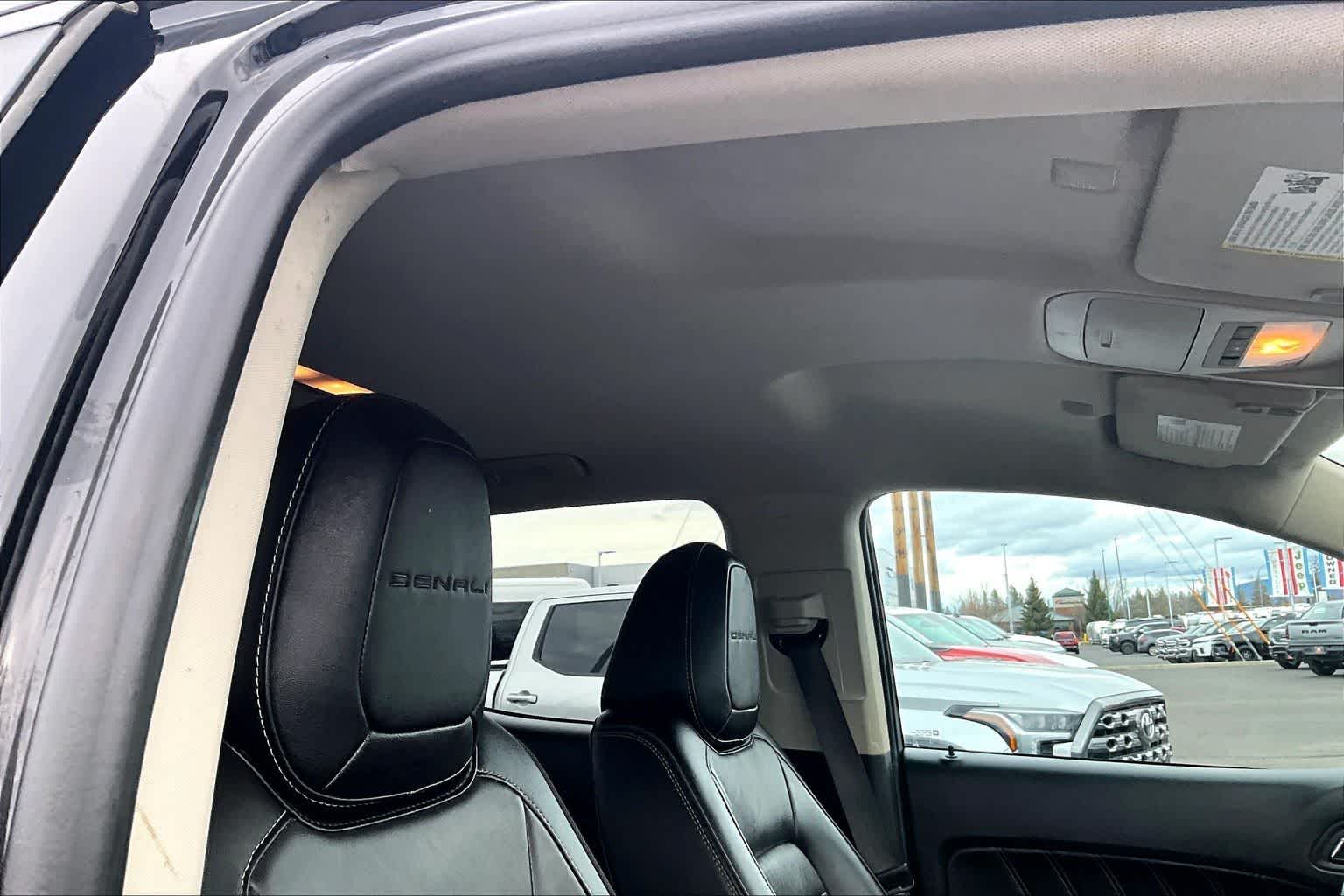 Thumbnail: 2022 GMC Canyon - 30