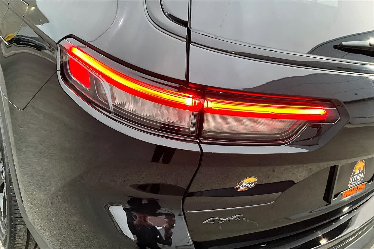 Thumbnail: 2025 Jeep Grand Cherokee L - 32