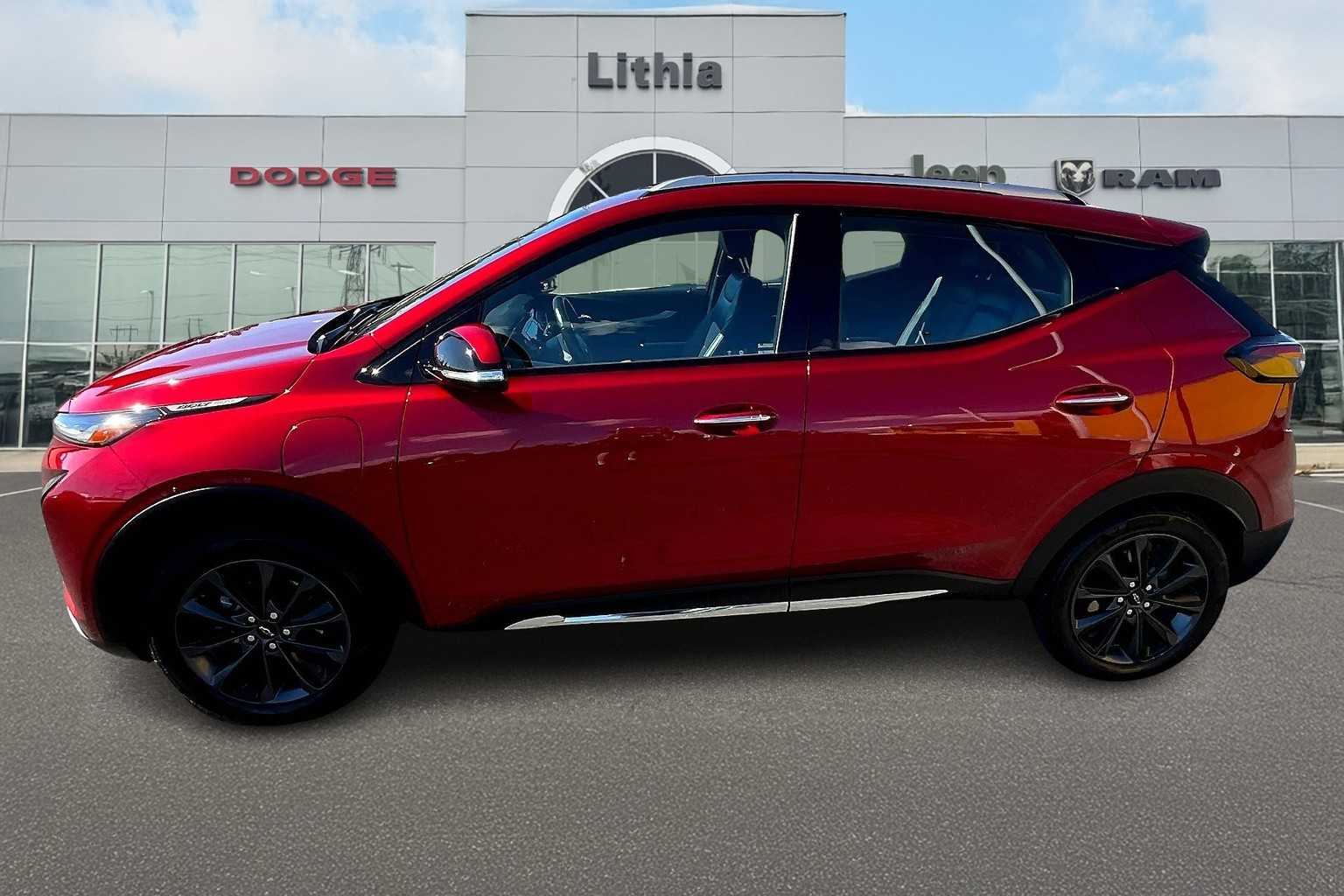 2022 Chevrolet Bolt EUV Premier photo 3