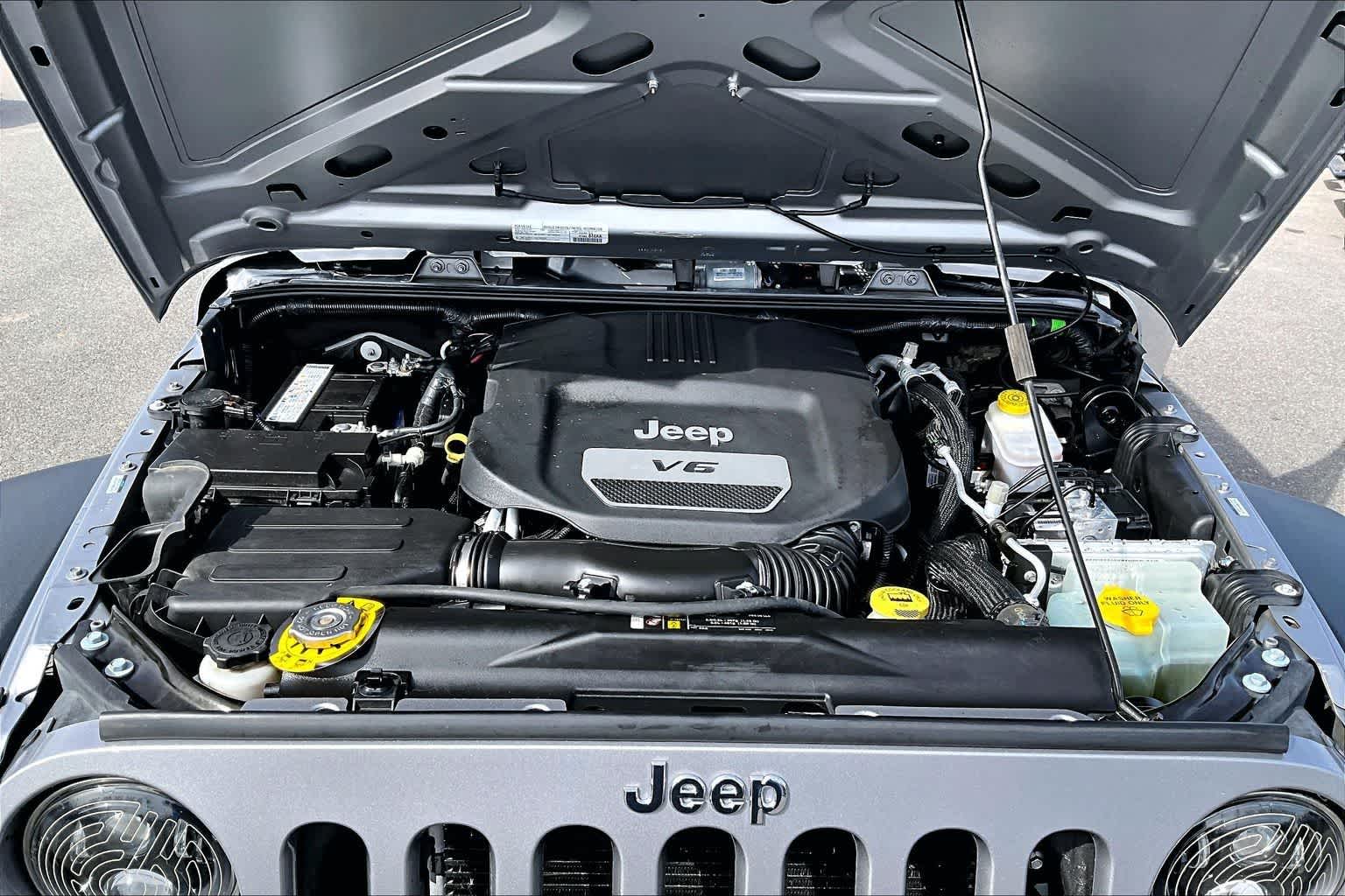 Thumbnail: 2017 Jeep Wrangler - 9