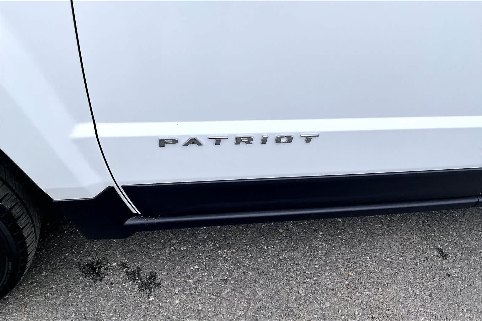 Thumbnail: 2016 Jeep Patriot - 7