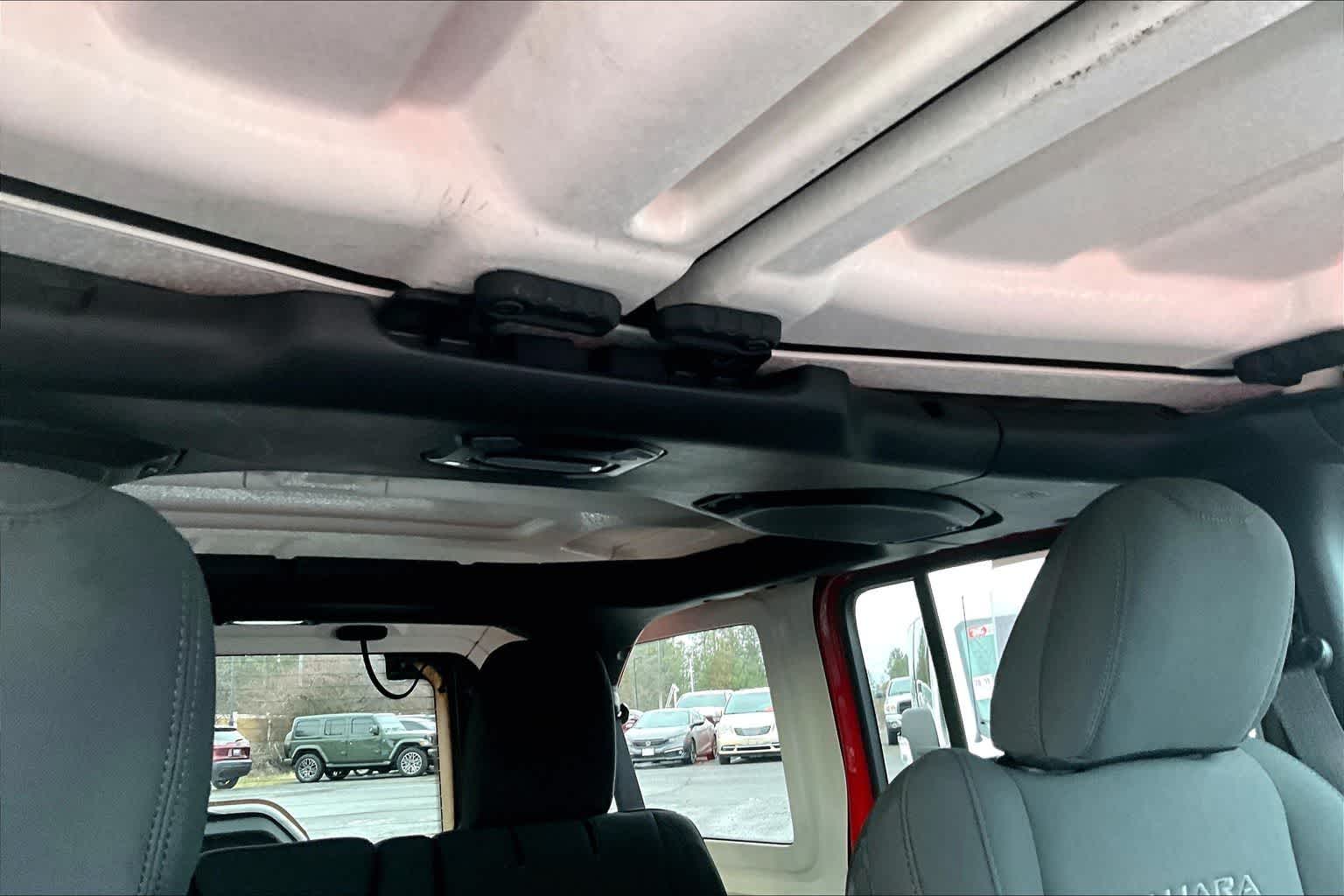 Thumbnail: 2023 Jeep Wrangler - 30