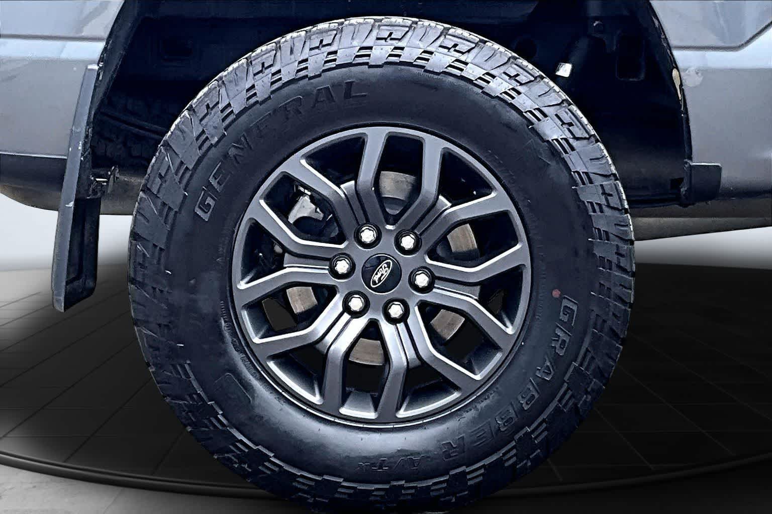 Thumbnail: 2025 Ford F-150 - 35