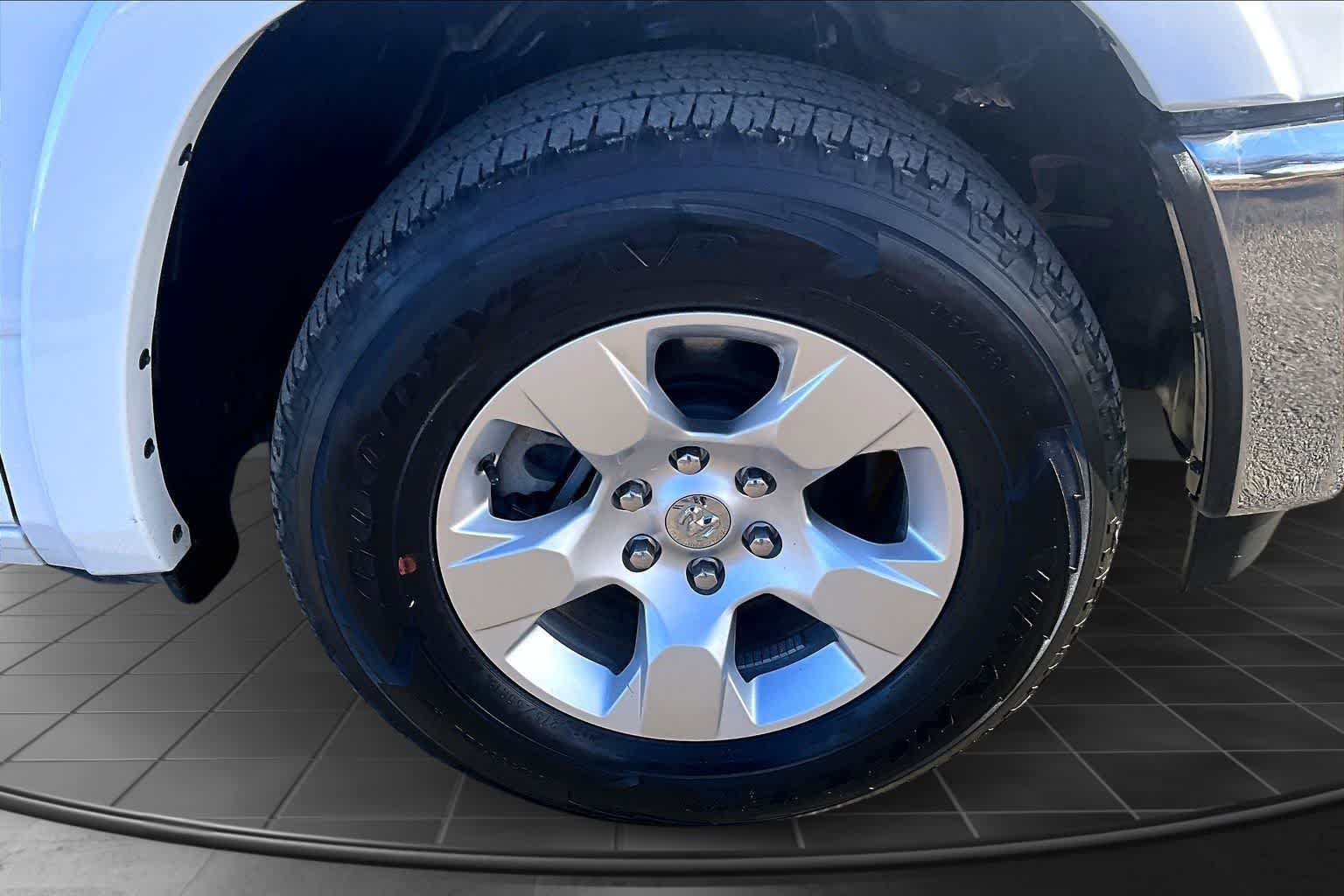 Thumbnail: 2025 RAM 1500 - 8