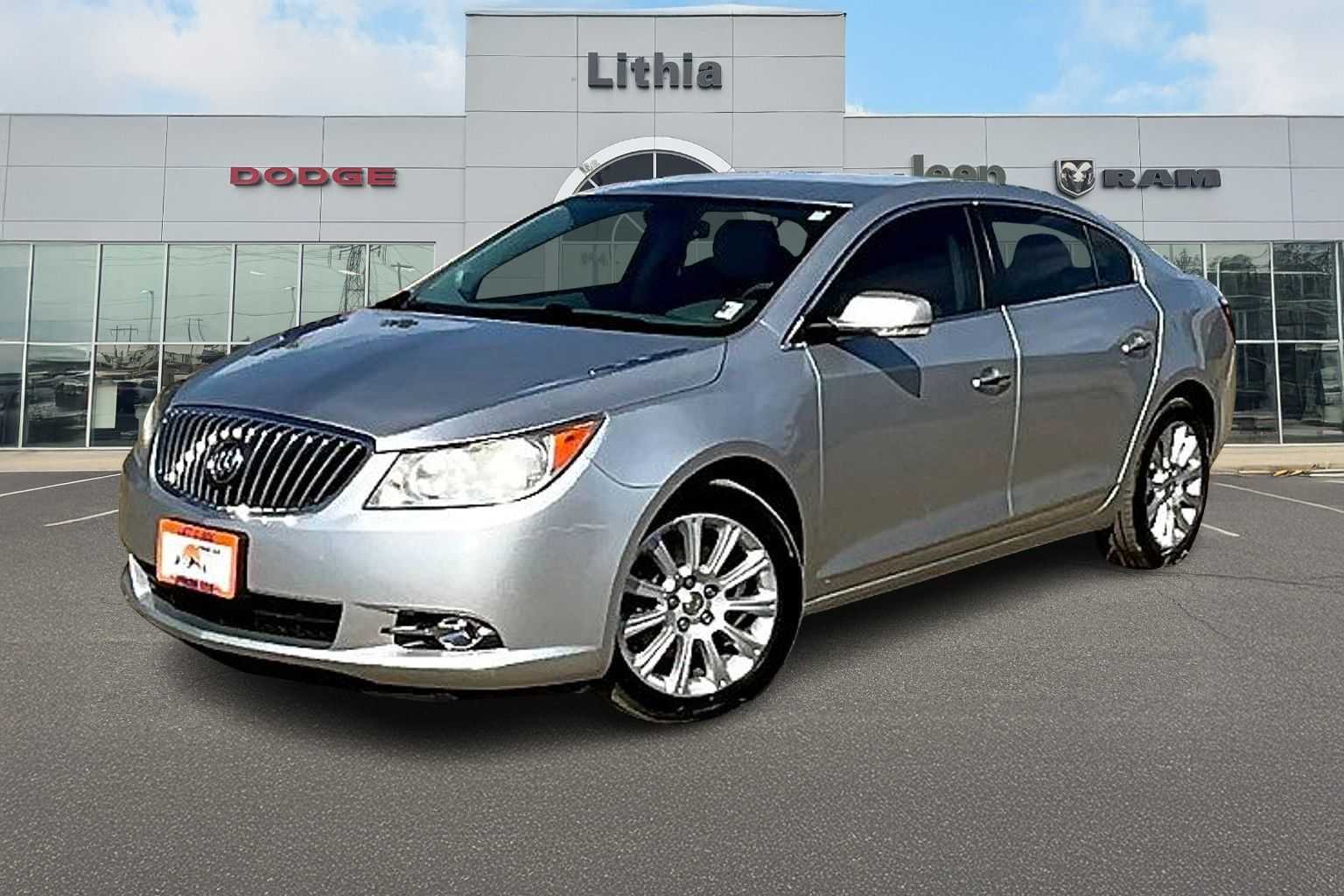 Thumbnail: 2013 Buick LaCrosse - 3