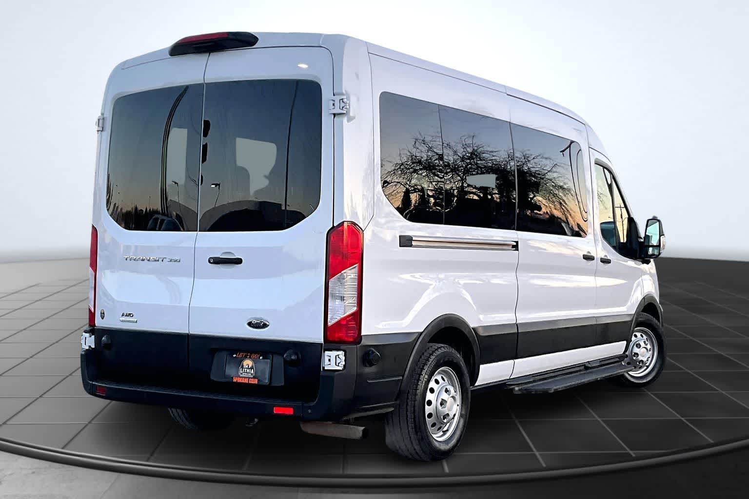 Thumbnail: 2024 Ford Transit Series - 22