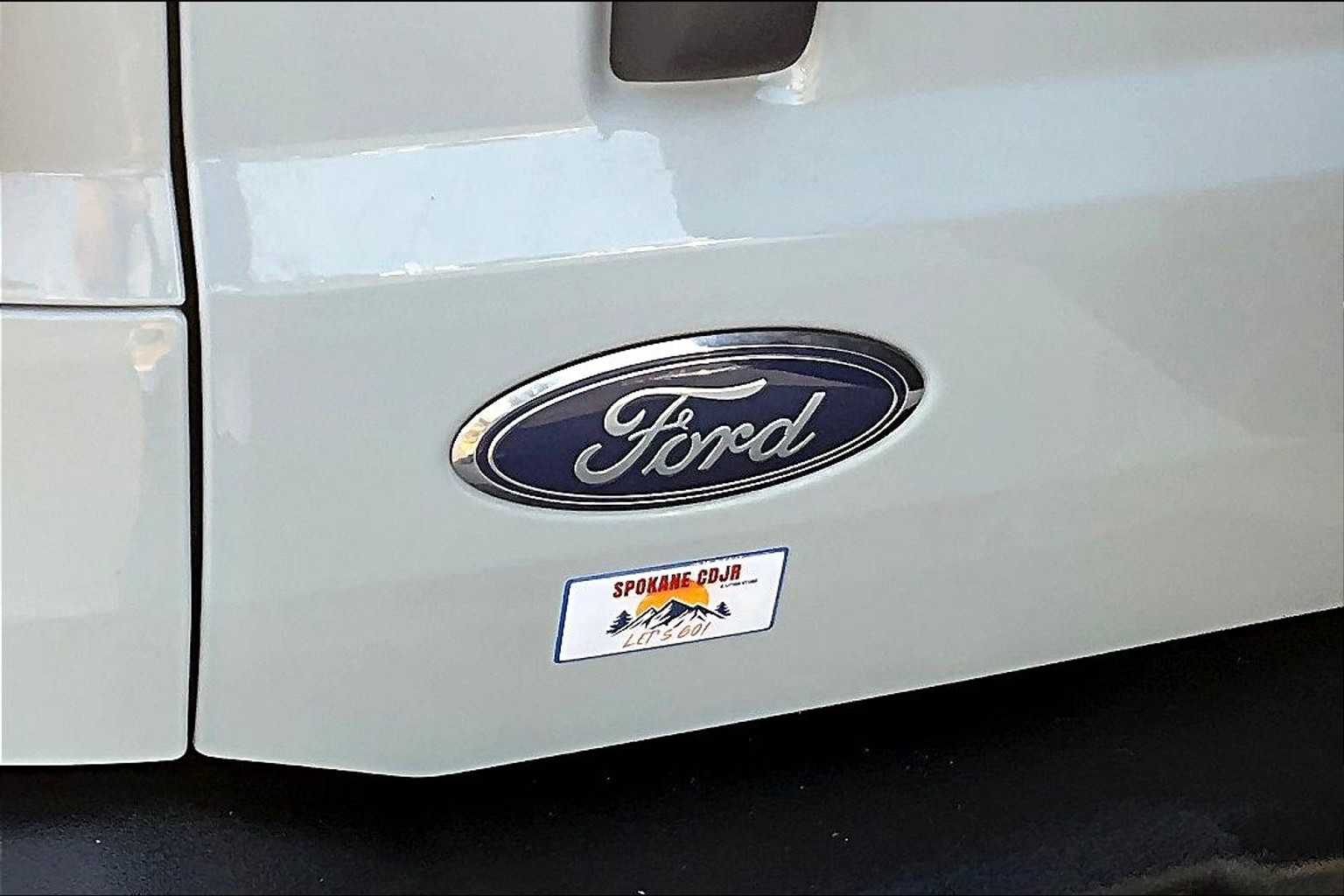 Thumbnail: 2021 Ford Bronco - 6