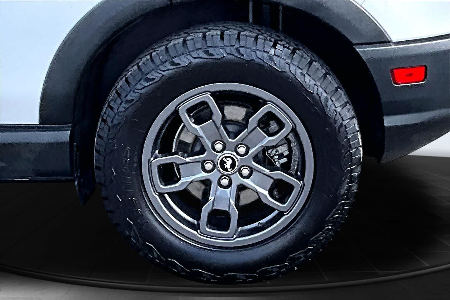 Thumbnail: 2021 Ford Bronco Sport - 36