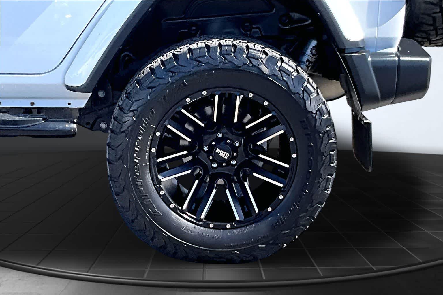Thumbnail: 2023 Jeep Wrangler - 35