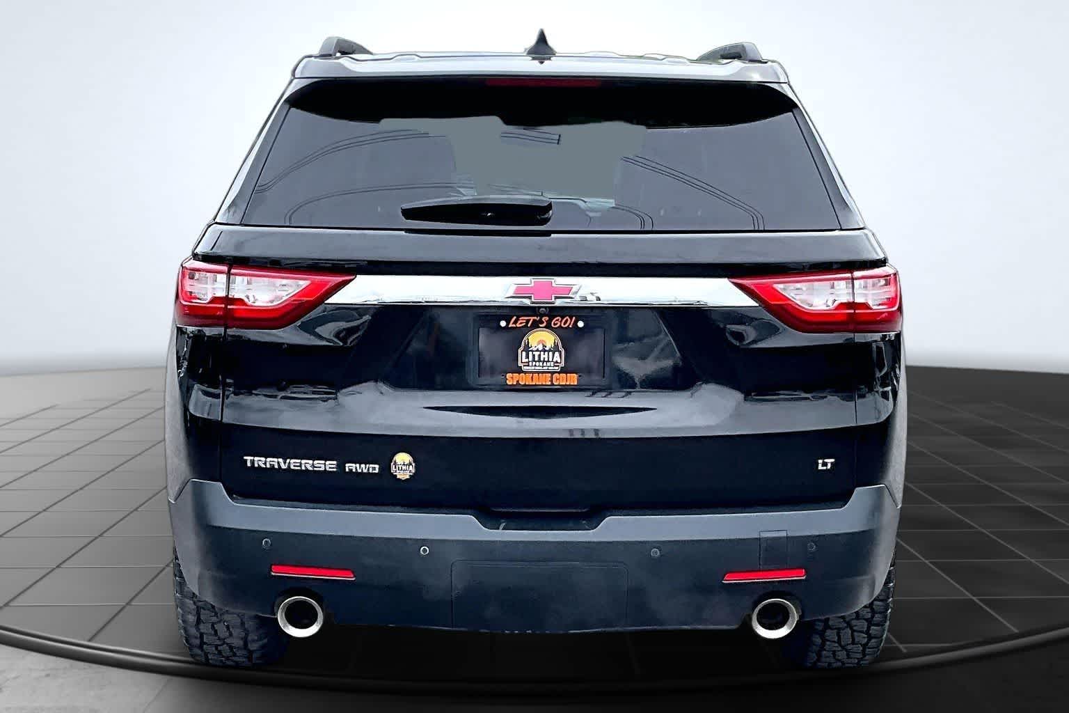 Thumbnail: 2021 Chevrolet Traverse - 5