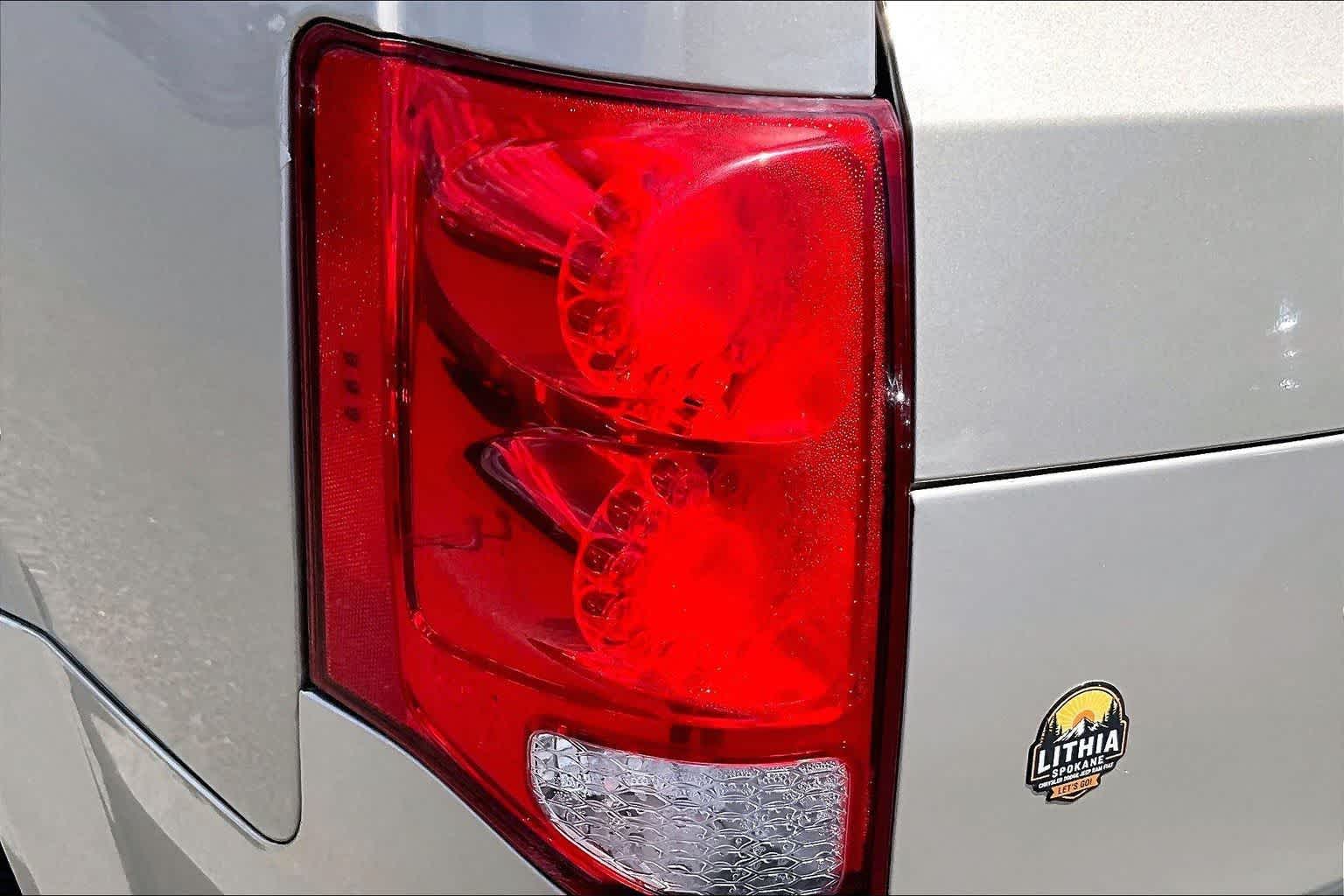 Thumbnail: 2013 Dodge Grand Caravan - 32