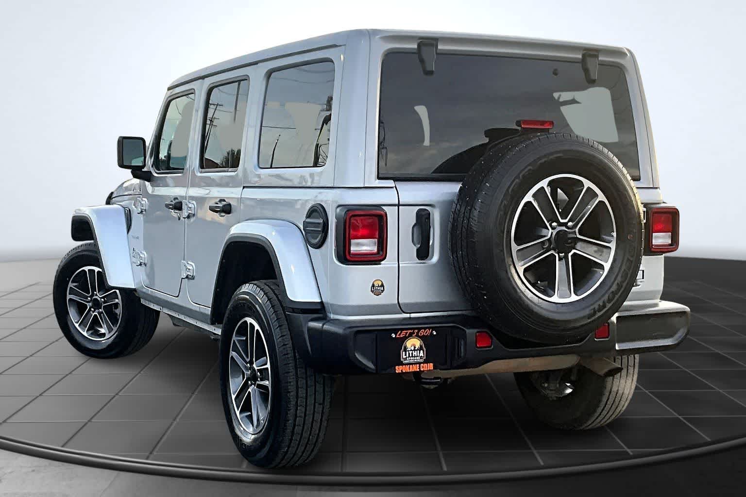Thumbnail: 2023 Jeep Wrangler - 4