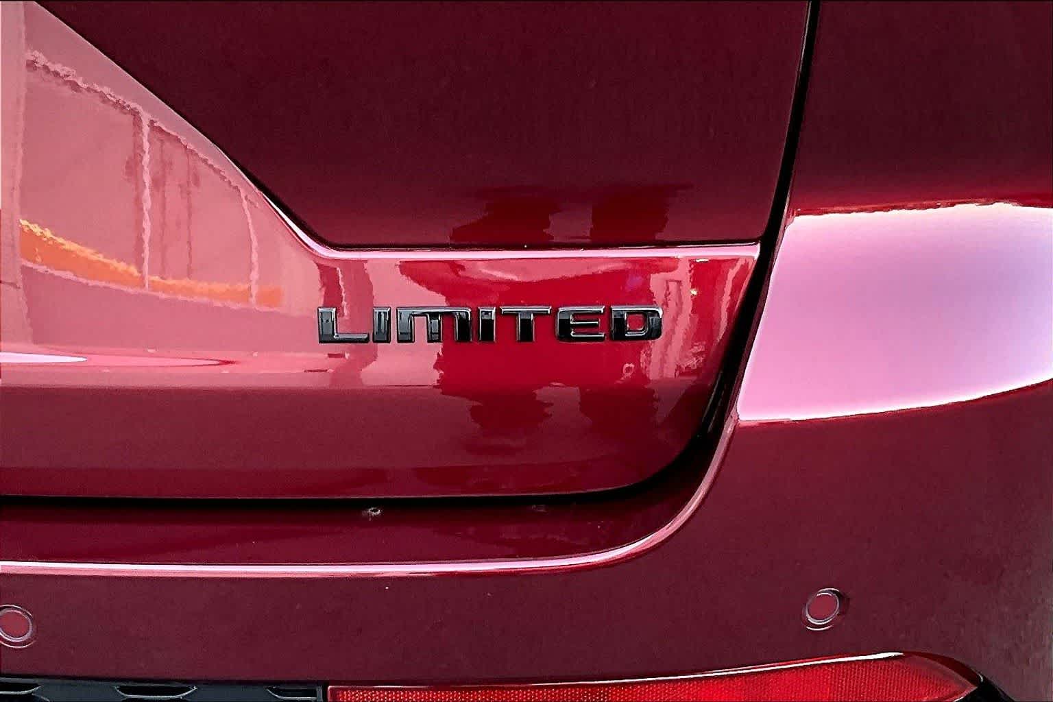 Thumbnail: 2025 Jeep Grand Cherokee - 7