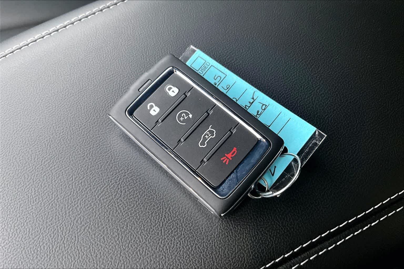 Thumbnail: 2026 Jeep Grand Cherokee - 20