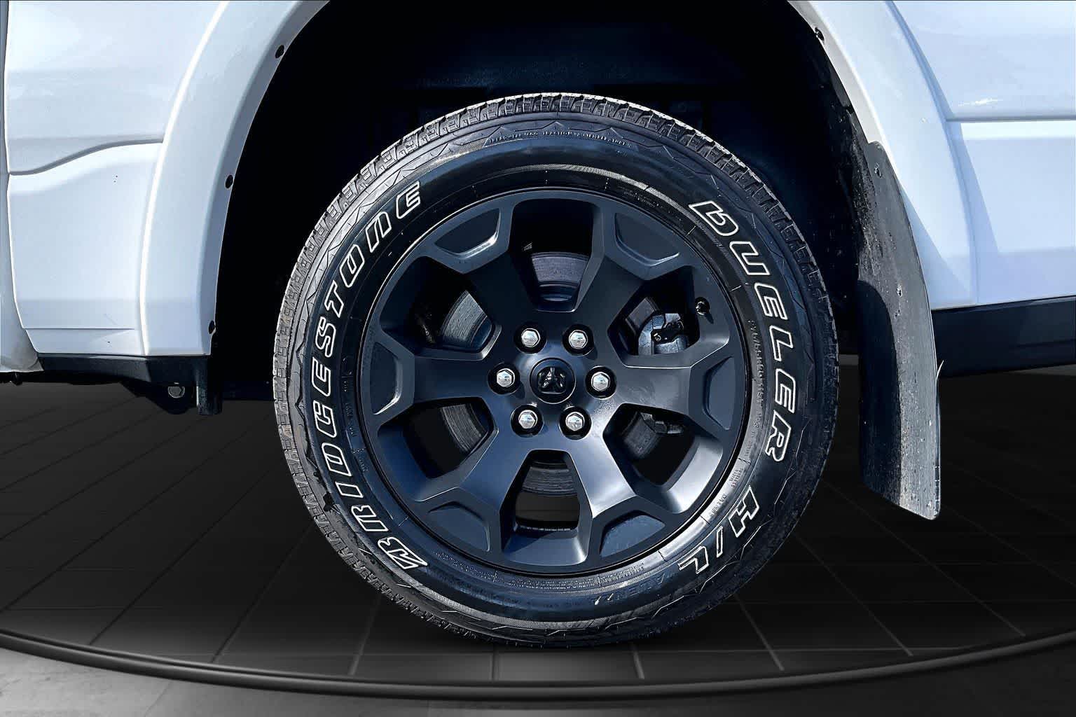 Thumbnail: 2025 RAM 1500 - 34