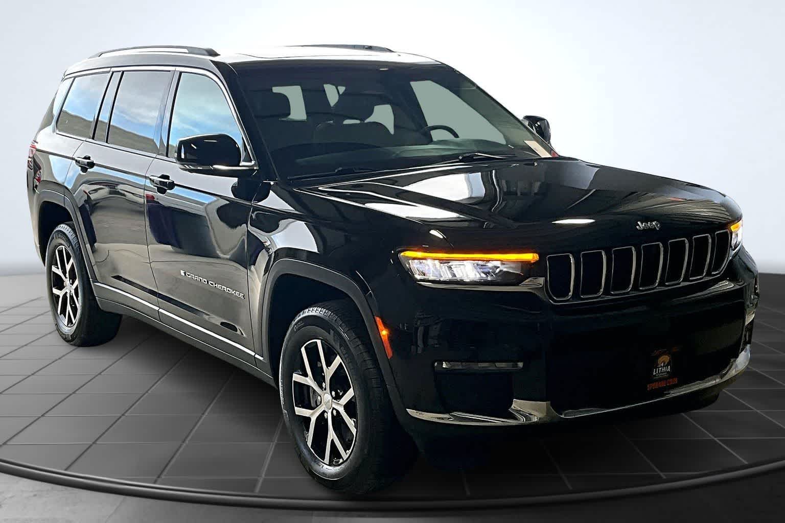 Thumbnail: 2023 Jeep Grand Cherokee L - 22