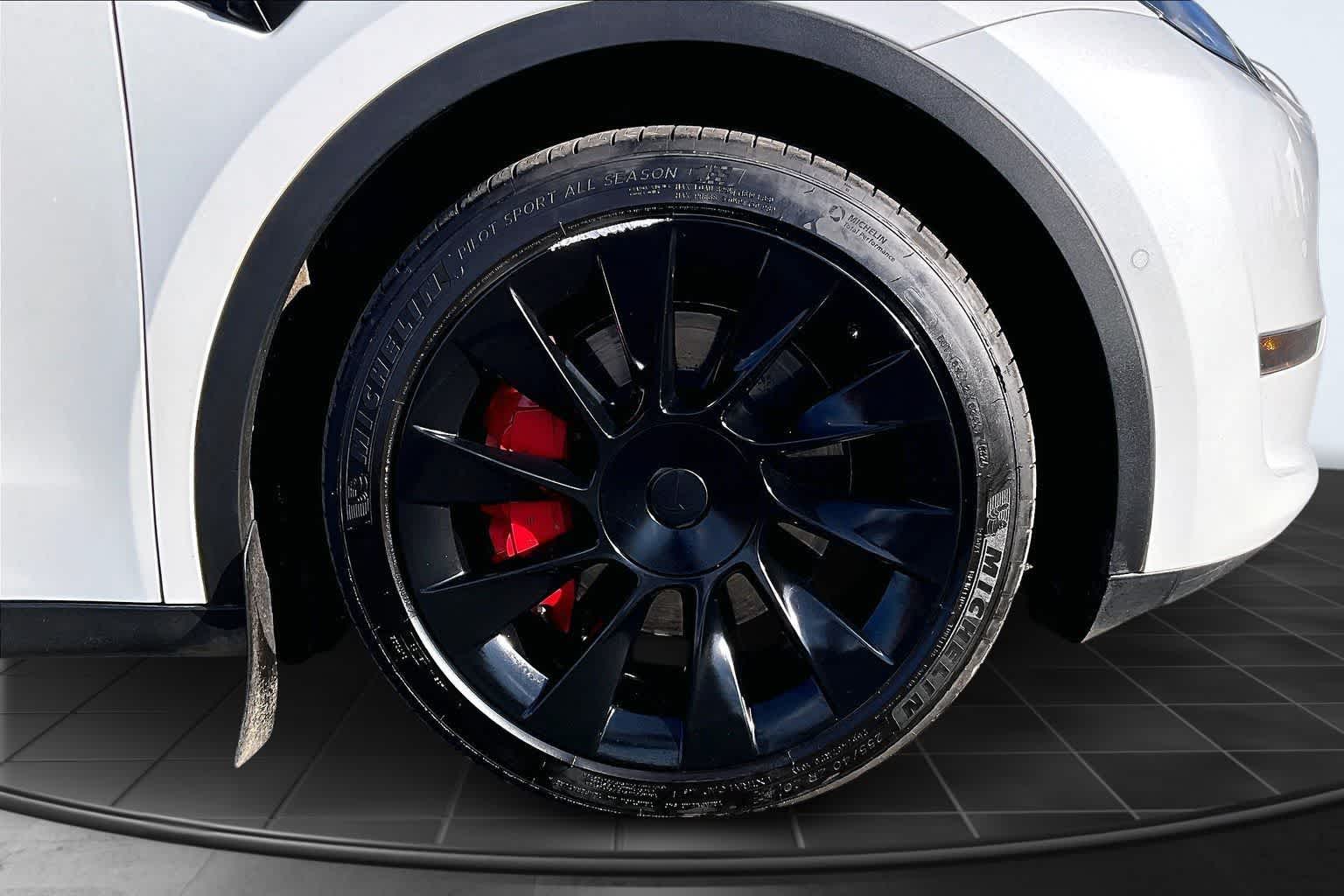 Thumbnail: 2021 Tesla Model Y - 33